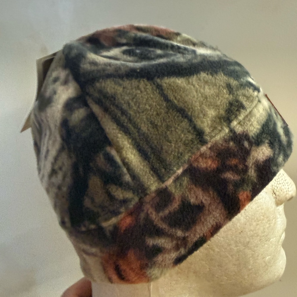 Carhartt Mossy Oak Camo Fleece Adult Beanie - Picture 2 of 4